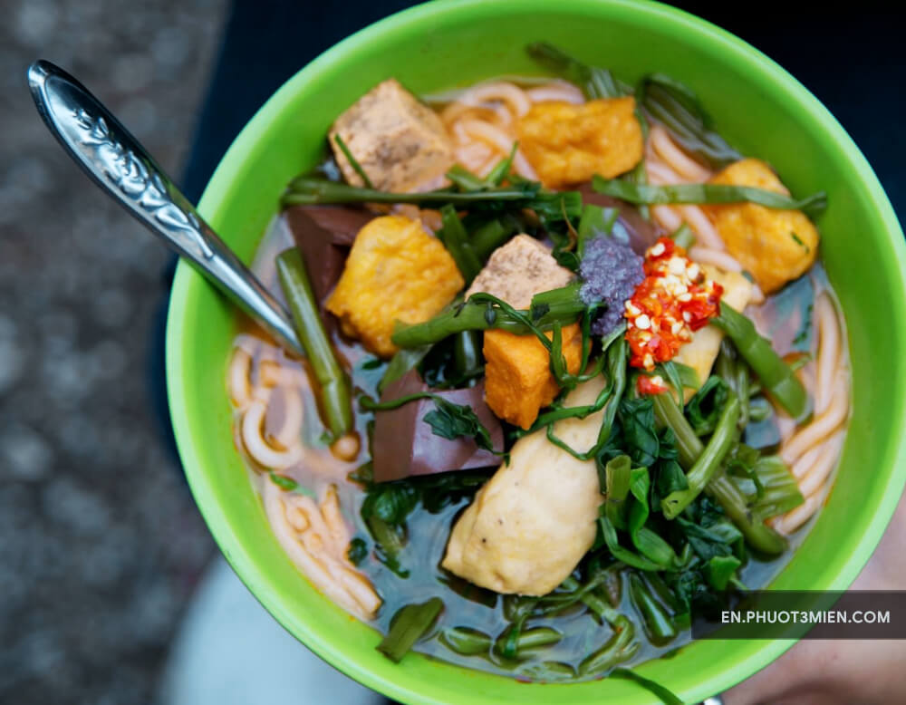 Water Spinach Noodle Soup