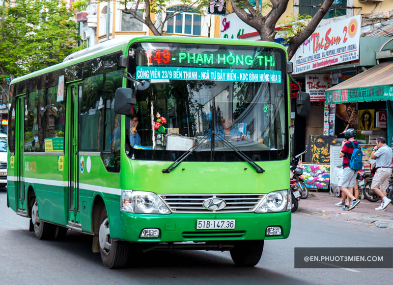 Vietnamese buses