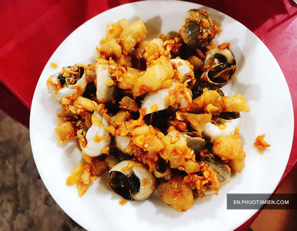 sea snails sautéed with garlic