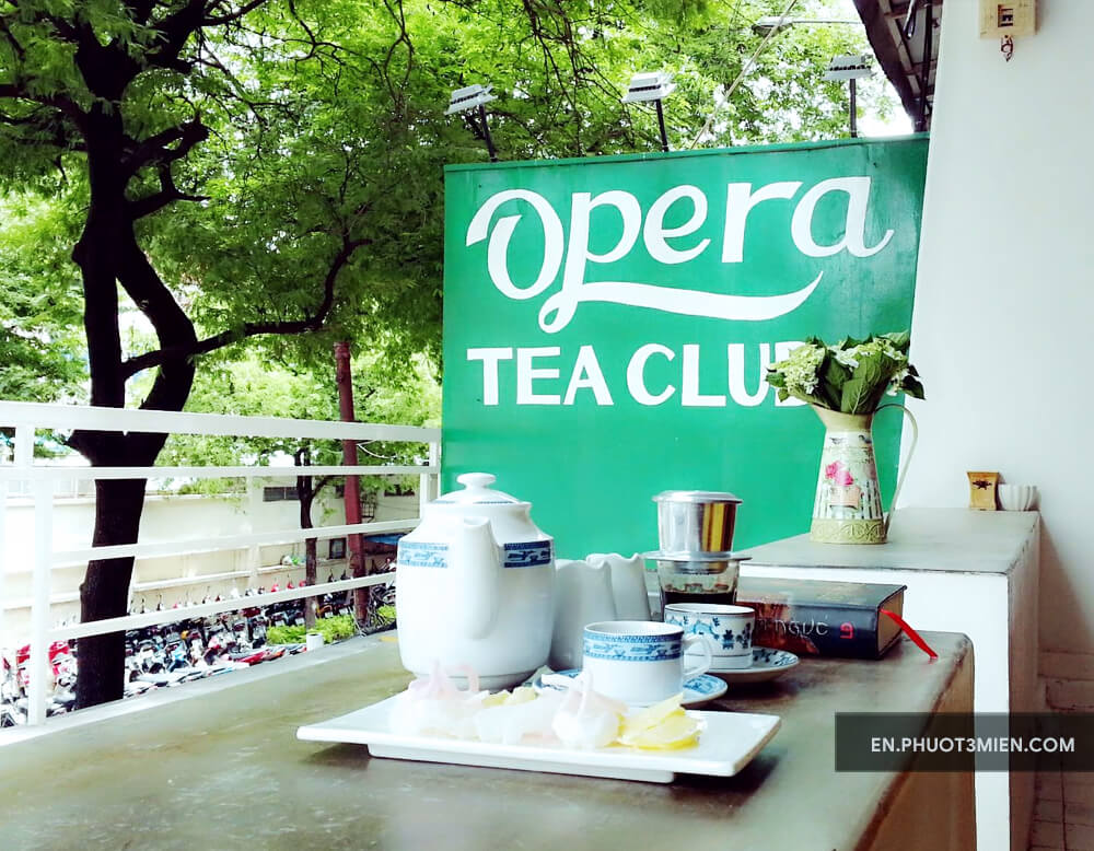 Opera Tea Club