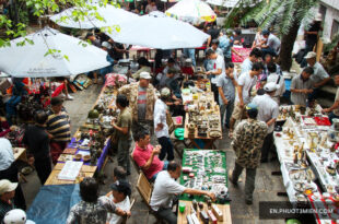 The Antique Collector’s Market (Cao Minh Cafe) 