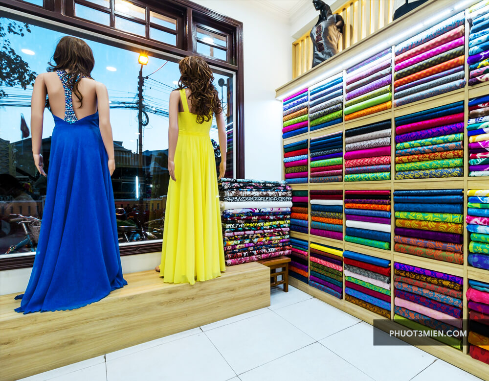 A colorful corner at Be Be Tailor