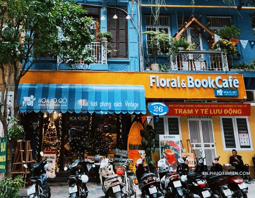 Hoa 10 Gio - Floral & Book Café