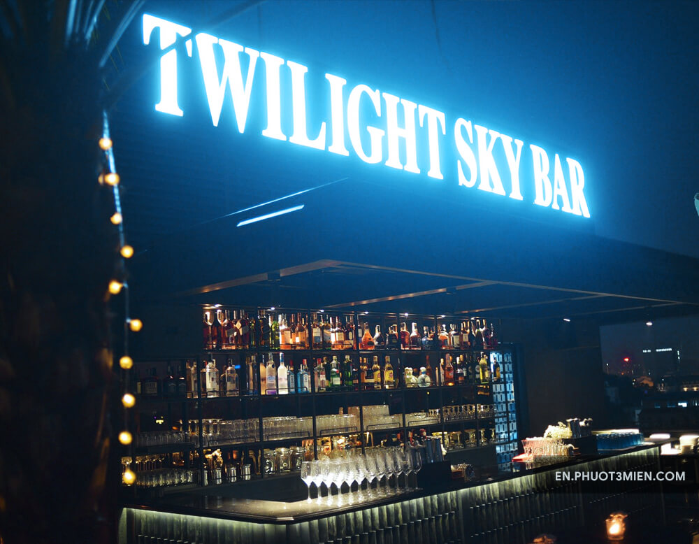 Twilight Sky Bar
